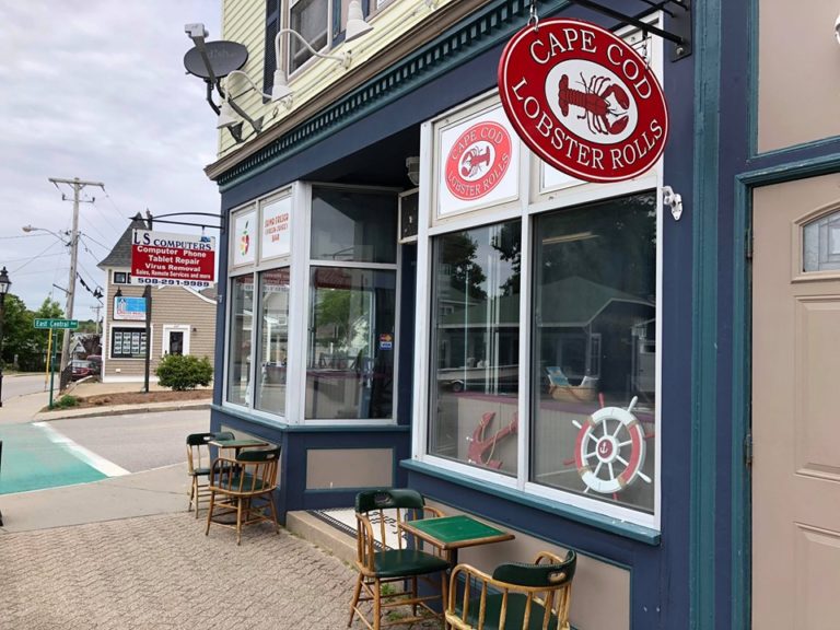 storefront 2 768x576